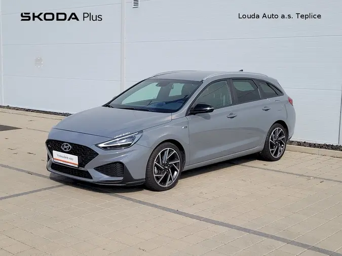 i30