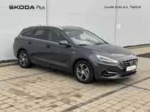 i30