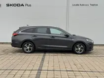 i30 