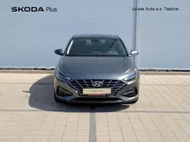 i30