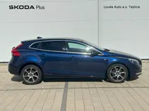 V40