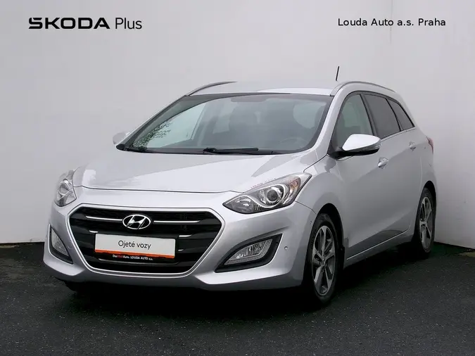 i30