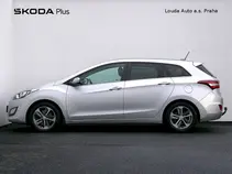 i30