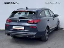 i30