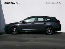 i30