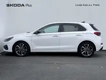 i30
