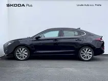 i30