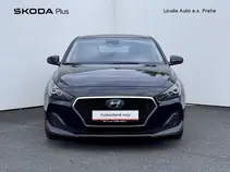 i30