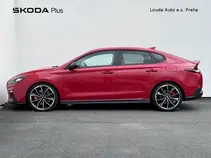 i30 fastback