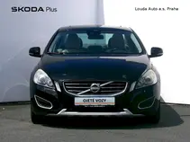 S60 