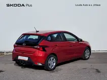 i20
