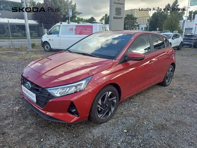 i20