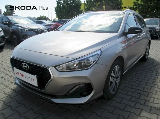 i30