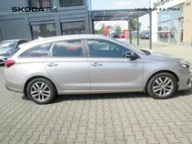 i30