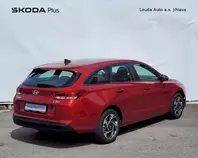 i30