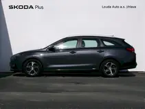 i30