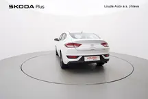 i30 fastback
