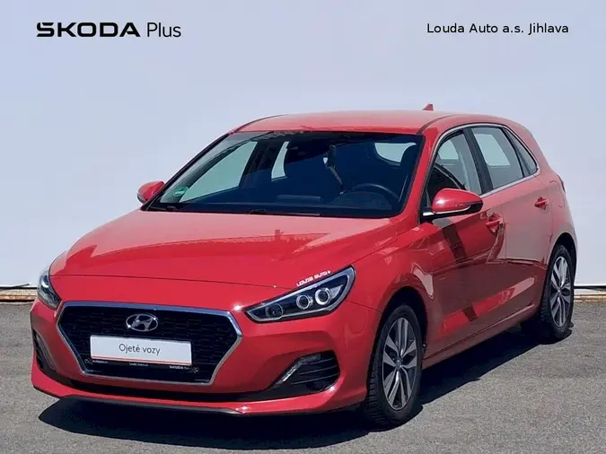 i30