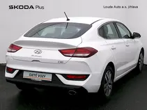 i30 fastback