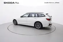 320