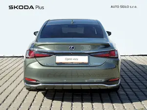 Lexus ES 300h 