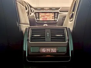 Škoda Superb L&K