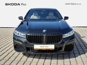 BMW 750