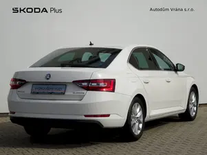 Škoda Superb Ambition Plus