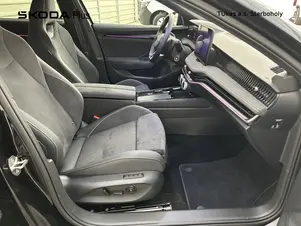 Škoda Superb SportLine