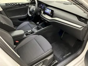 Škoda Octavia Ambition Plus