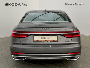 Audi A8 Elegance