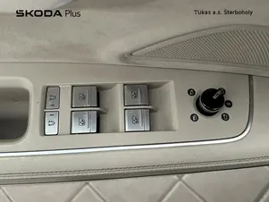 Audi A8 Elegance