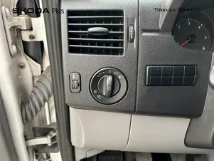 Volkswagen Crafter - skříňový vůz  