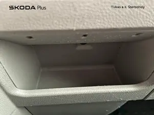 Volkswagen Transporter - skříňový vůz