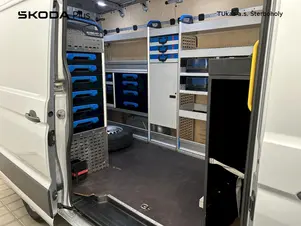 Volkswagen Crafter - skříňový vůz
