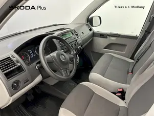 Volkswagen Transporter - skříňový vůz  