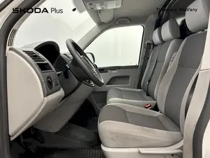 Volkswagen Transporter - skříňový vůz  