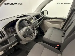 Volkswagen Transporter - skříňový vůz