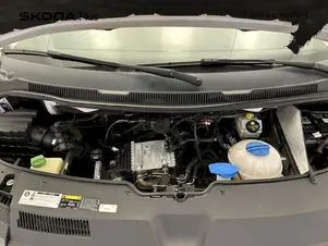 Volkswagen Transporter - skříňový vůz  