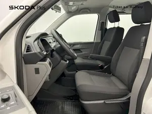 Volkswagen Transporter - skříňový vůz  