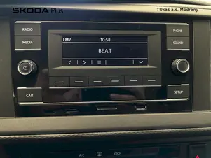 Volkswagen Transporter - skříňový vůz