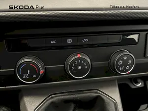 Volkswagen Transporter - skříňový vůz