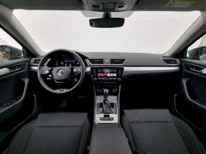 Škoda Superb Ambition Plus