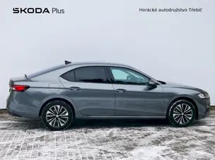 Škoda Superb Selection