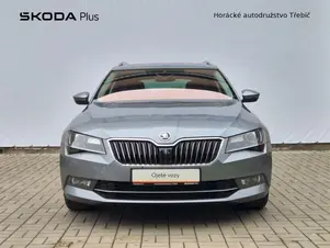 Škoda Superb L&K
