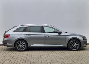 Škoda Superb L&K