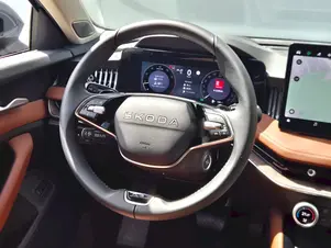 Škoda Superb L&K