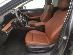 Škoda Superb L&K