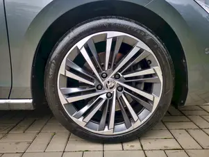 Škoda Superb L&K