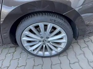 Škoda Superb L&K